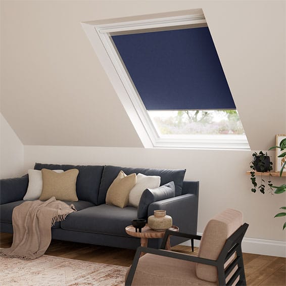 Takfönster Gardin från VELUX® Elements Royal Blue by Tuiss