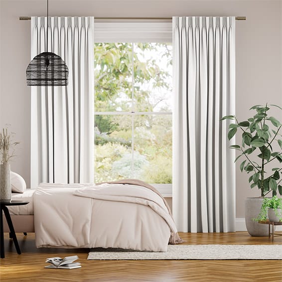 Gardiner Felicity True White